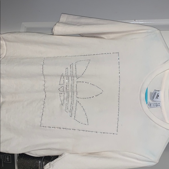 adidas Tops - Adidas T shirt